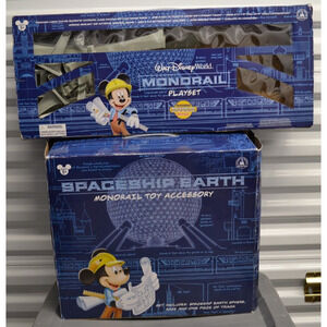 Disney Monorail Playset Orange Monorail RARE and Retired Disney World & Epcot